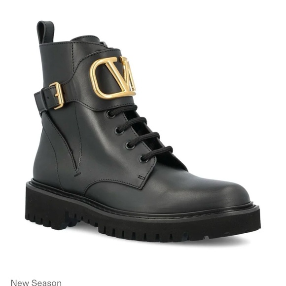 ValentinoVlogo Signature Combat Boots